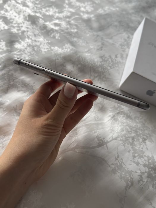 Продам iPhone 6 Plus