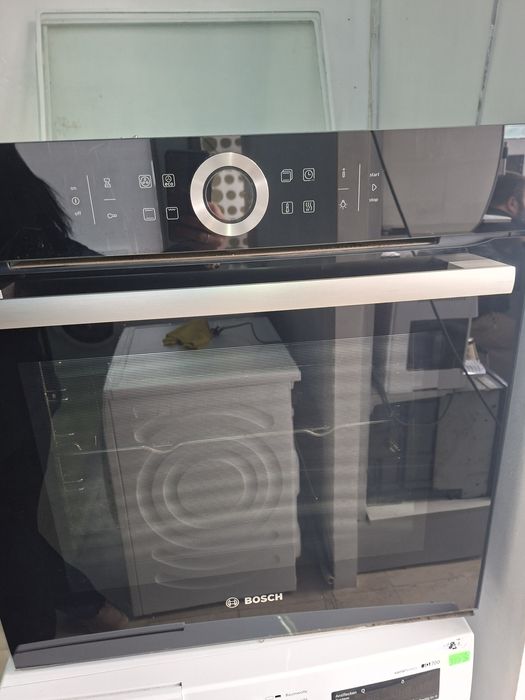 Фурна за вграждане BOSCH Serie 8