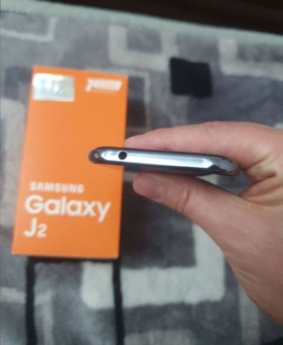 Srochna Sotiladi Samsung J2 8Gb 2016 Black Original Sastayaniya Yaxshi