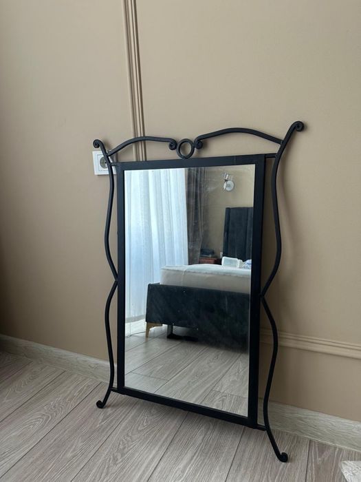 Зеркало комнатная