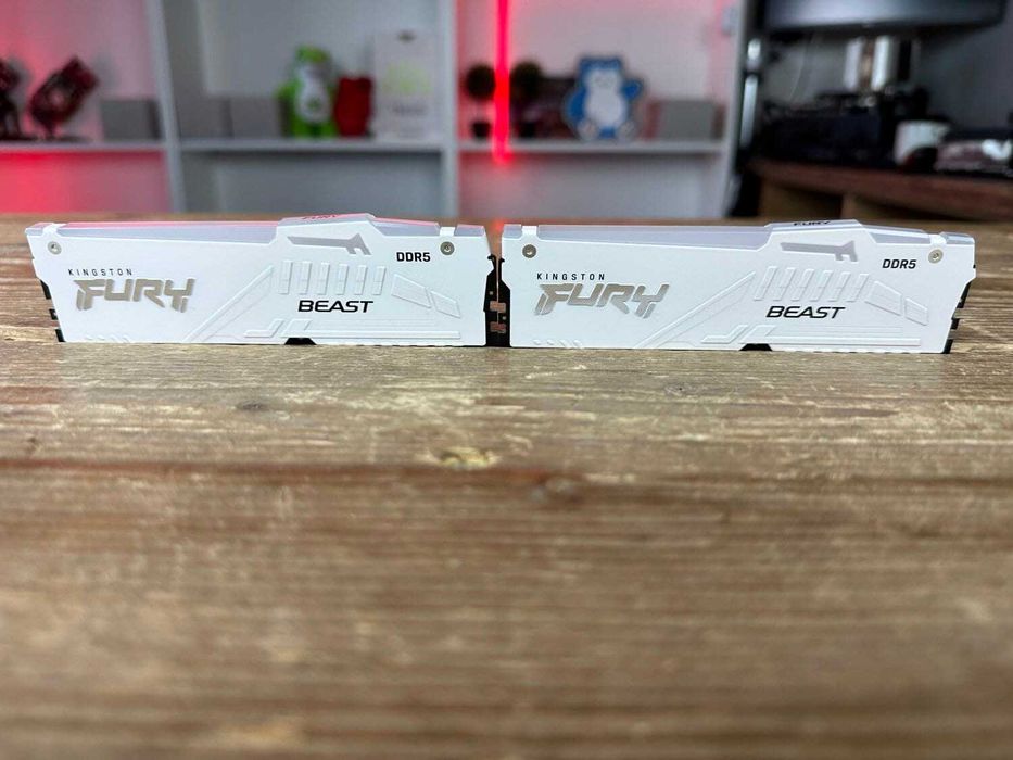 Memorie RAM Kingston FURY Beast RGB 64GB 2x32GB DDR5 6000MHz CL30 XMP
