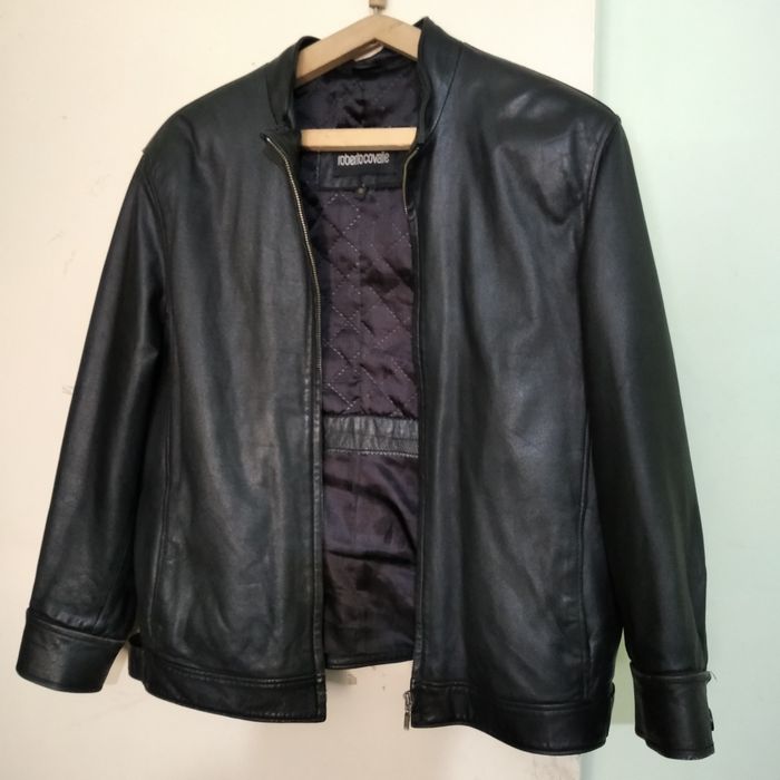 Продам кожаные куртки.