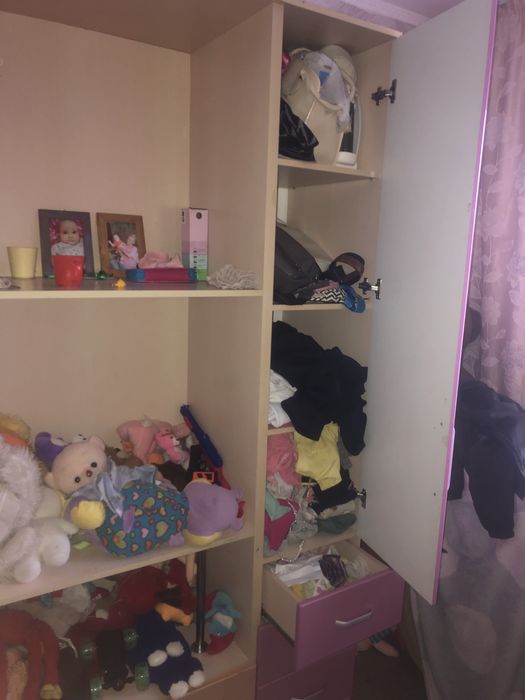 Продам шкафы , шкаф с кроватью