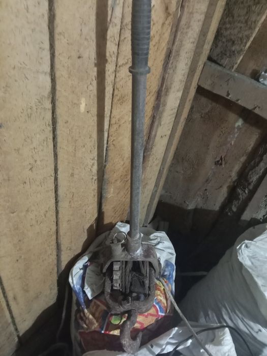 Продаю ручную лебёдку.