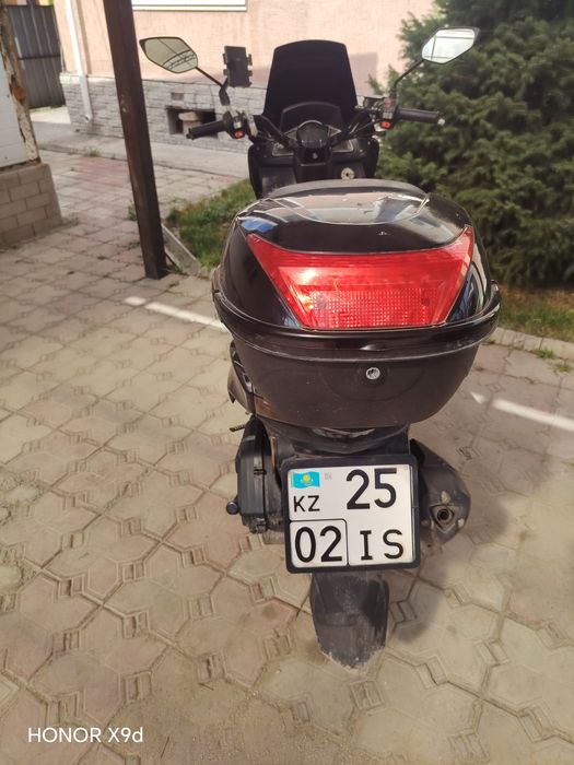 Продам мопед чёрный