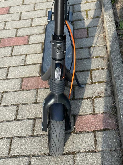 Trotinetă electrică NINEBOT F2 PRO