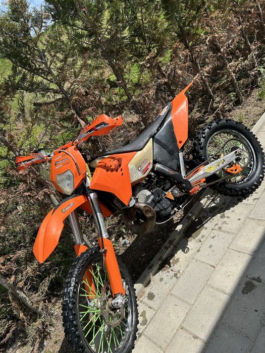 ktm exc 300  2t