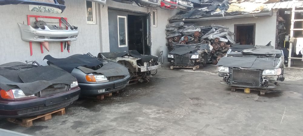 Авто Разбор Ауди с4 двигателя.