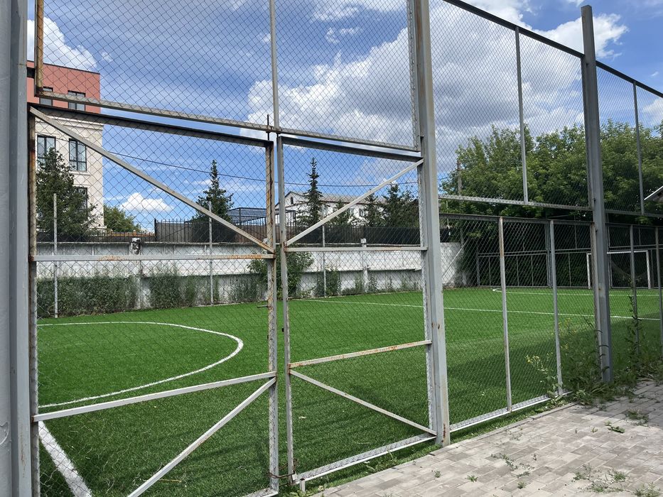 Земельный участок