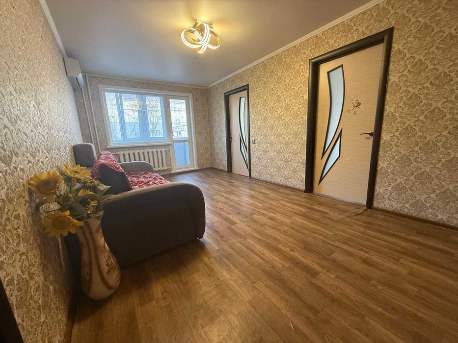 4х комн кв район Айсберга