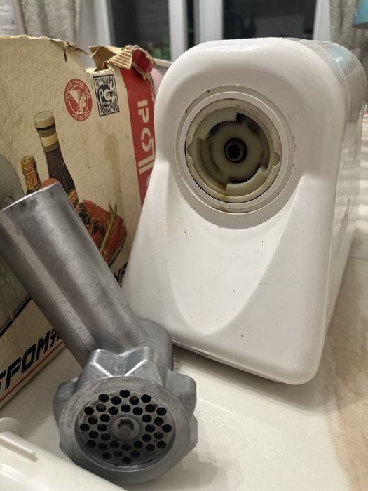 Мясорубка Россия Дива