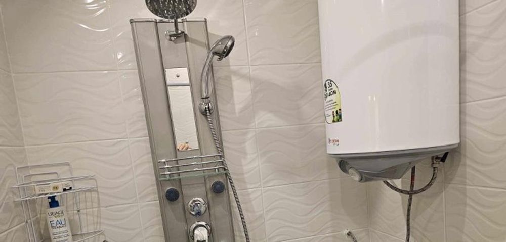 Дава се под наем Тристаен апартамент в Пловдив, Център - 75 кв.м за 550 € - Снимка #3