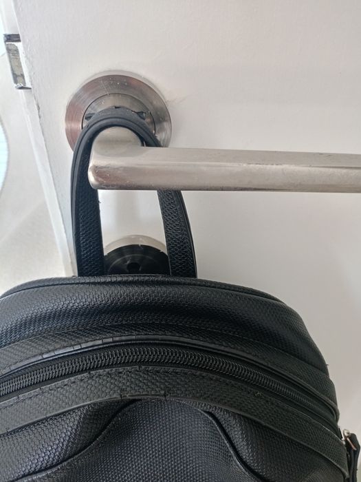 Vând ruscac damă, produs de calitate superioara,piele ecologica,urme d