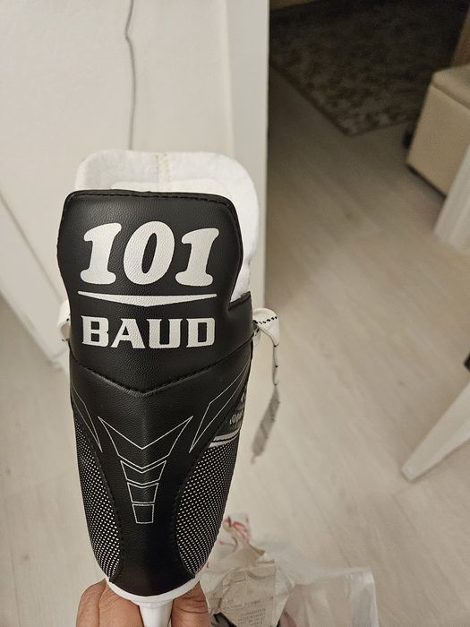 коньки мужские 34р-р