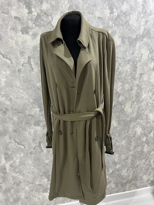 Пальто оба по 6500тг