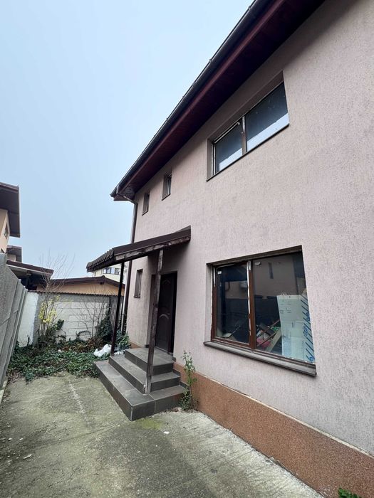Casă Dobroești Fundeni P+1+Pod, 130 mp, teren 164 mp