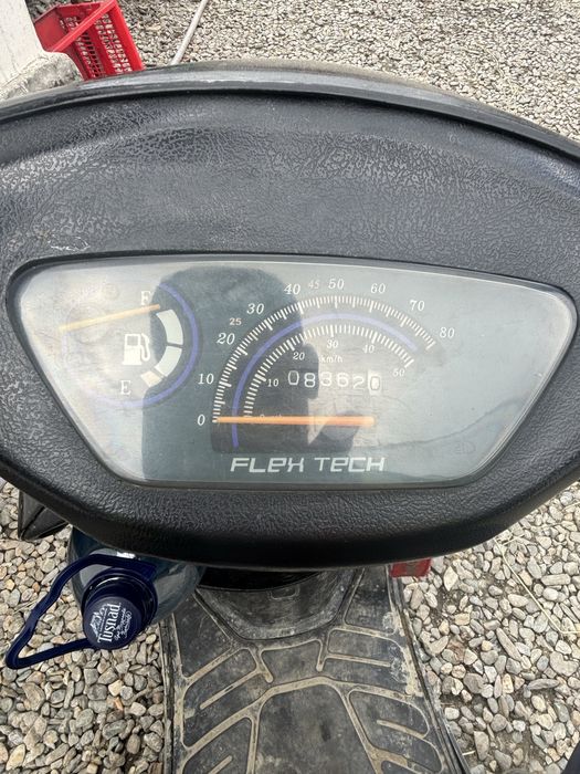 Vand scuter flextech in patru timpi