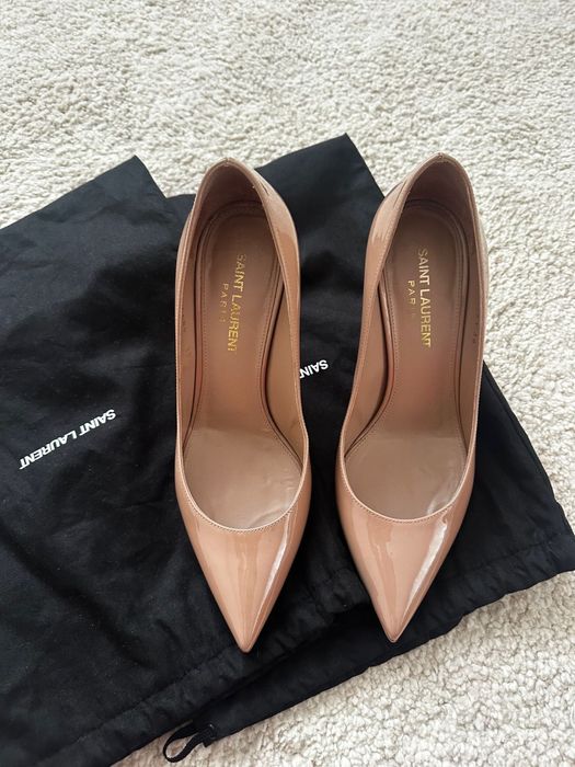 Pantofi Yves Saint Laurent