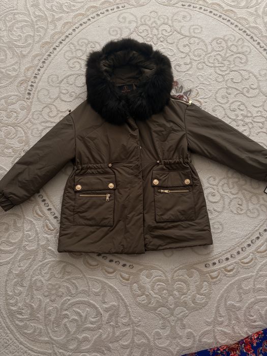 Продается куртка .