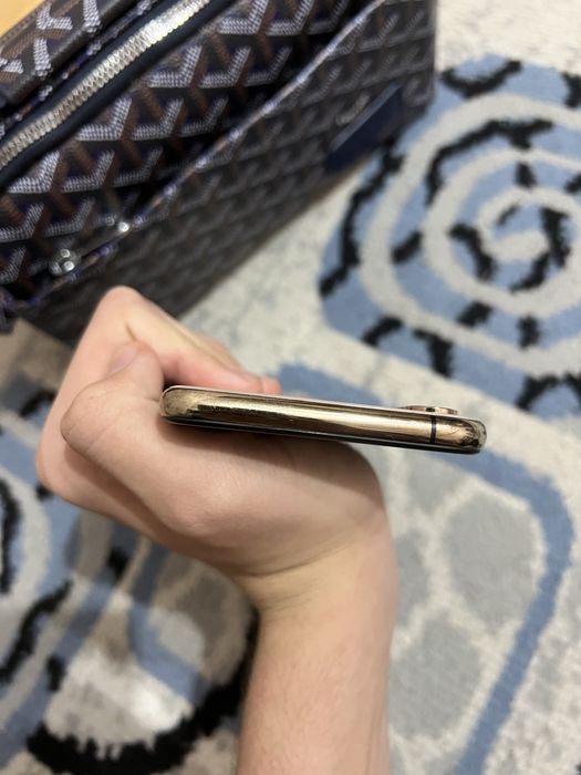iPhone Xs LL/A Region 64GB
