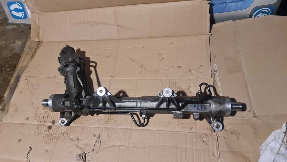 caseta directie BMW F01,F02 N63 2009-2012 , F01 F02 740i,750i,760Li