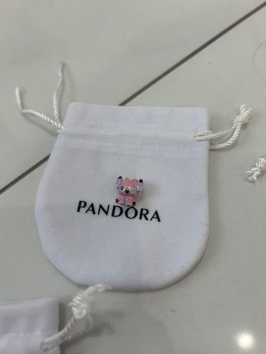 Bratari Pandora Stitch/160 lei bucata/argint