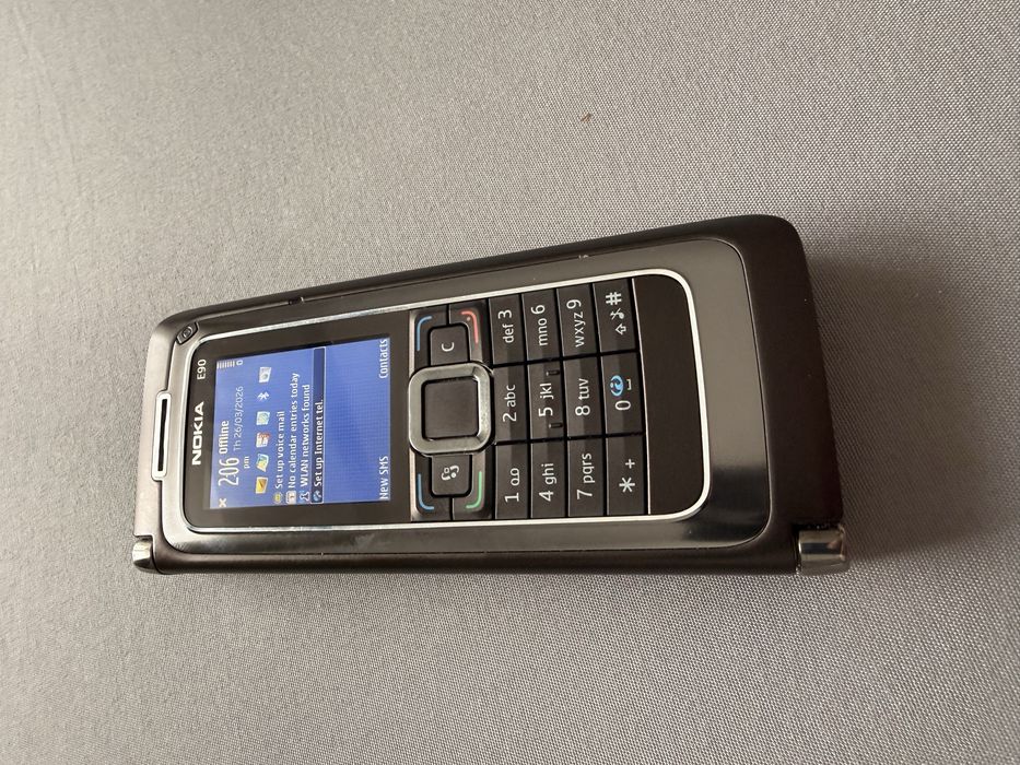 Nokia E90 communicator/impecabil
