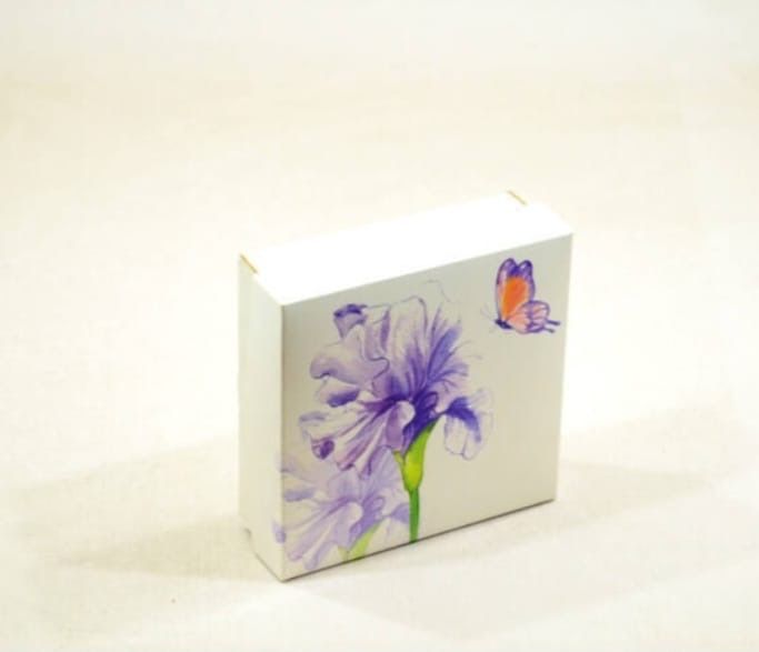 Коррбки для подарков