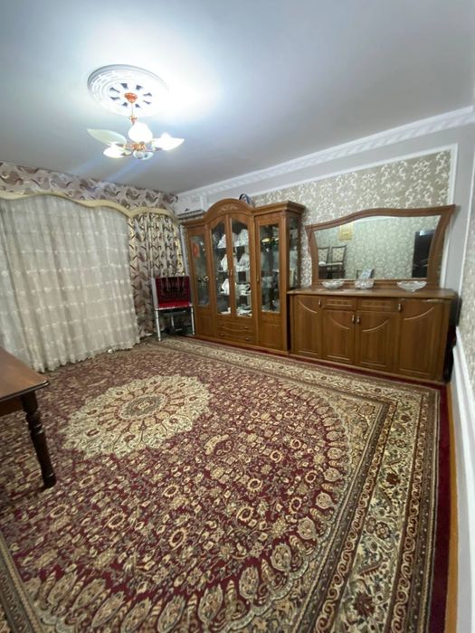 Srochna algoritmda 3 honali uy sotiladi