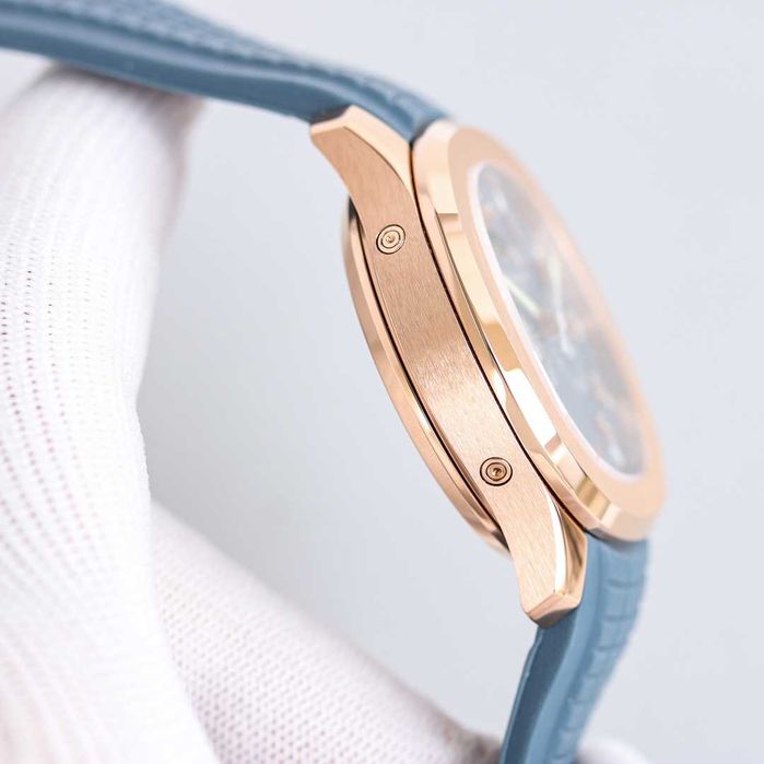 Автоматичен мъжки часовник Patek Philippe Aquanaut Annual Calendar 5261R