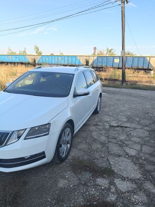 SKODA Octavia 2019 — imagine 1
