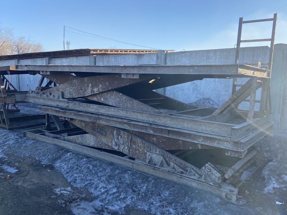 Столы каменьщика