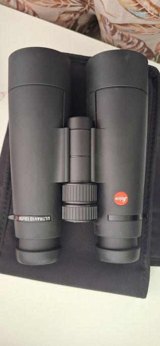 Бинокъл Leica - Ultravid 10х50 HD Plus