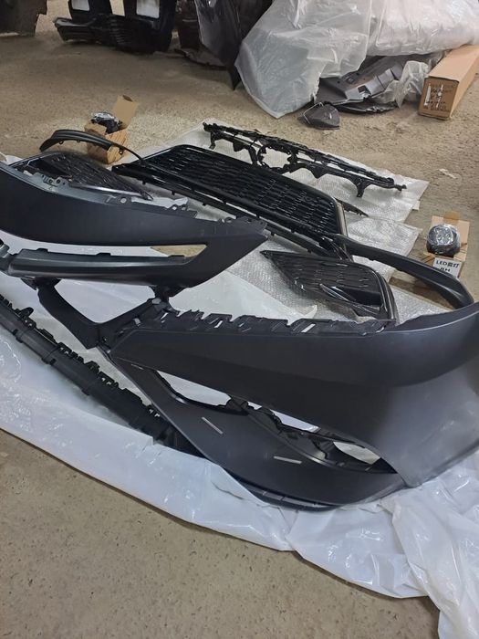 Бампер в сборе Toyota Camry