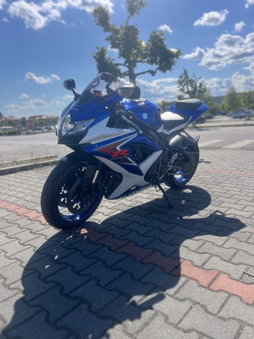 Suzuki gsxr 750 k8