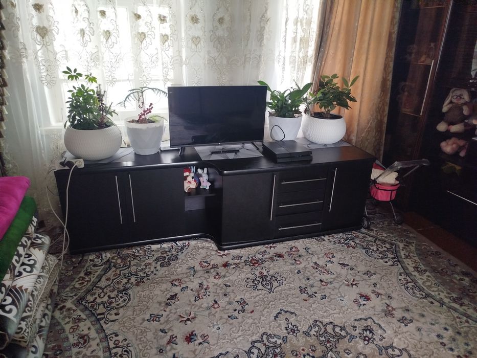 Продам стенку для зала