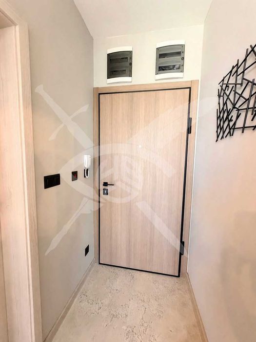 Дава се под наем Двустаен апартамент в София, Хладилника - 52 кв.м за 760 € - Снимка #11