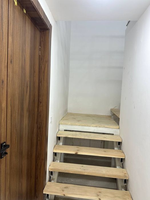 Сдаётся Помещение в БЦ А класса 200м2 ул.Махтумкули (N182)