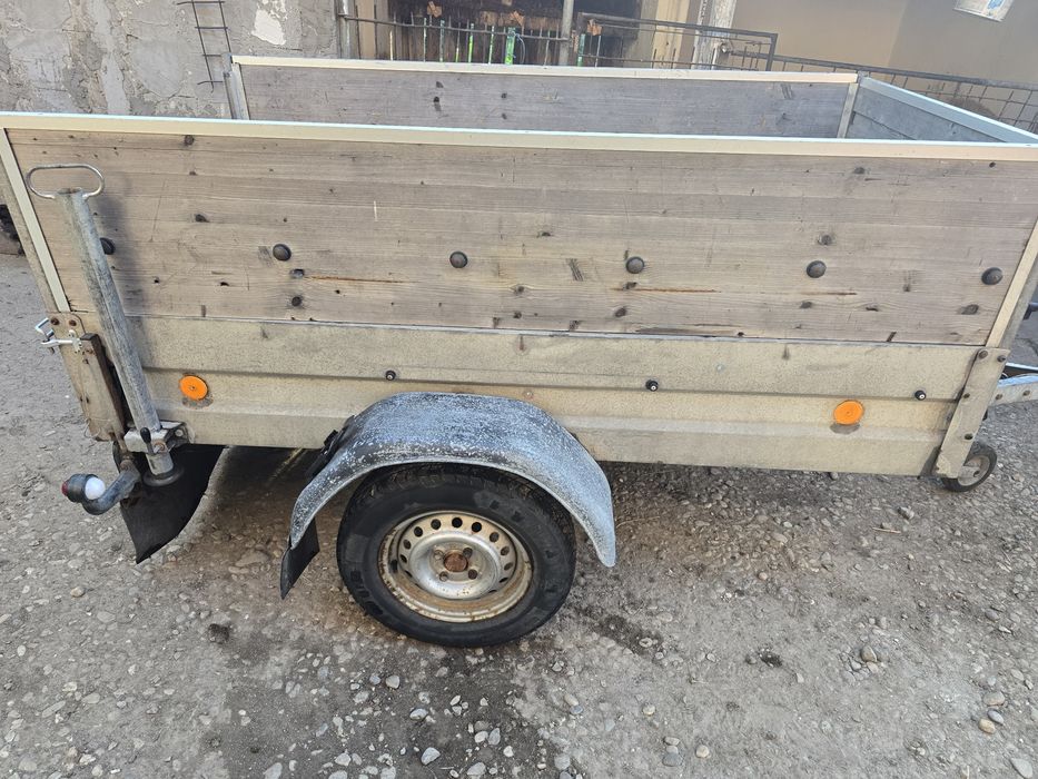 Remorcă auto 750 si 600 kg