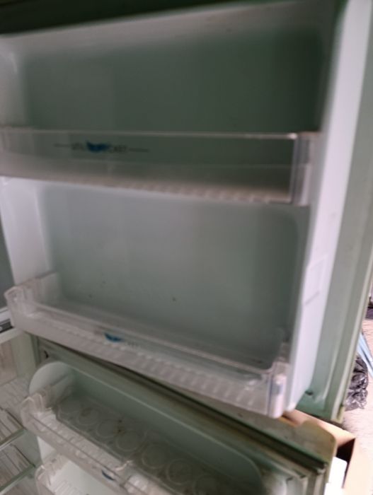 Продам холодильник самсунг