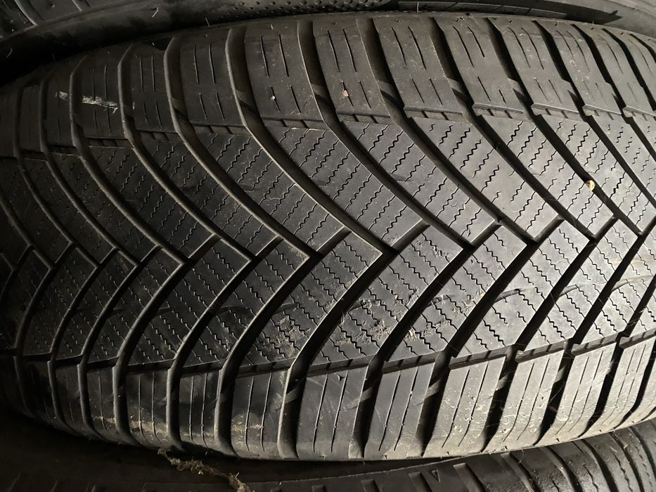 Шины 215/55/18 парами ( всесезонная )
