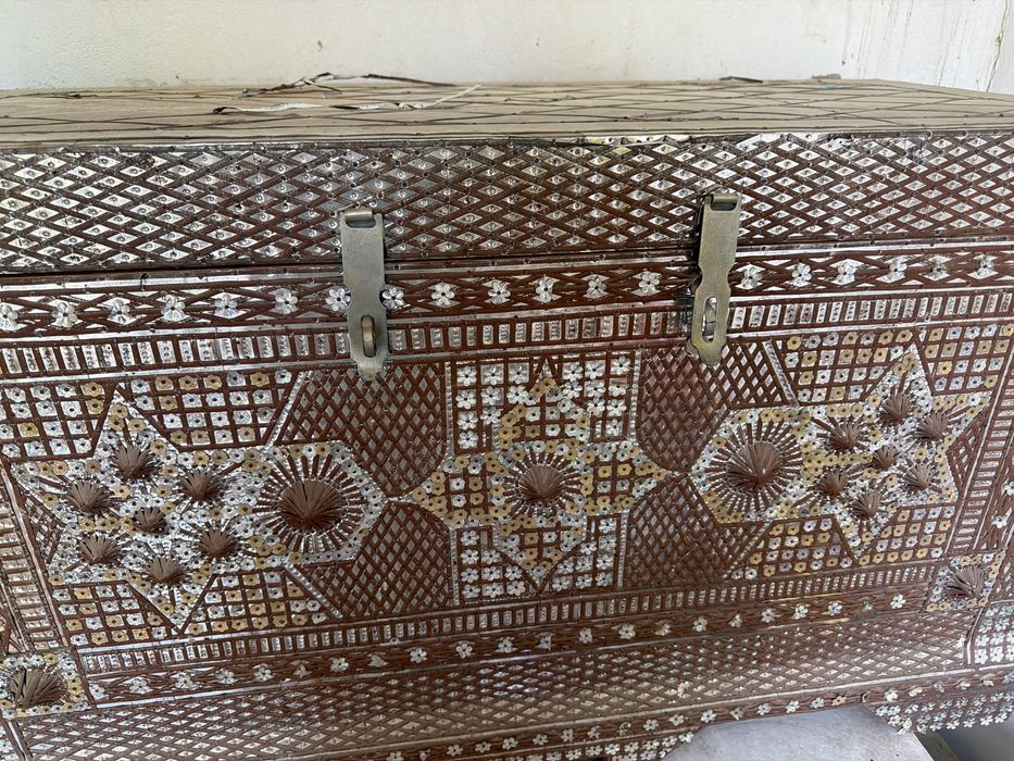 Sandiq sotiladi