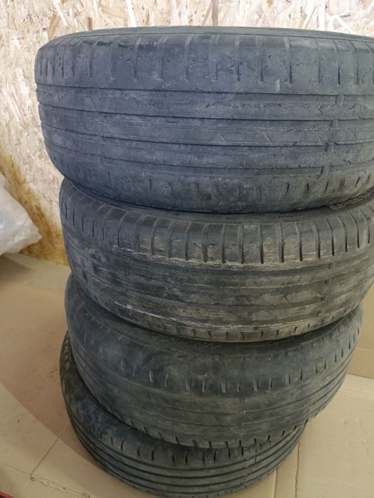 Продам шины б/у летние