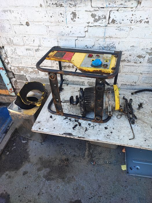 Генератор бензиновый Р.и.т без мотора.