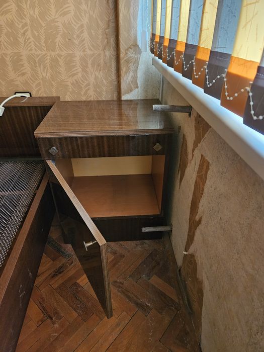 Ракла и Рамка от спалня от масивно дърво