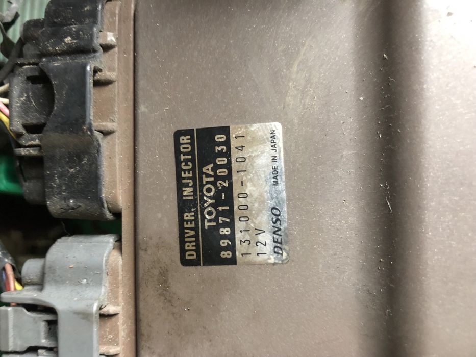 Управление за дюзи на Тойота ланд крузер J120 3.0D4D/Draiver injector