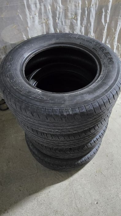 215/70/16 продам