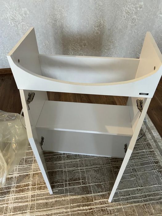 Продам тумбу под раковину