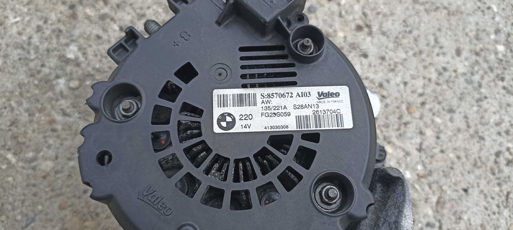 Alternator BMW X3 F25 X4 F26 Seria 5 6 7 F10 F11 F01 F12 F13, 8570672