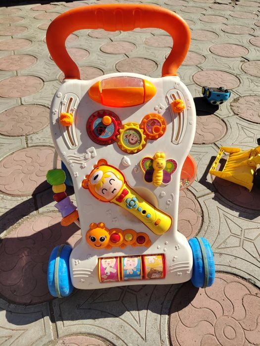 Детский ходунок б/у